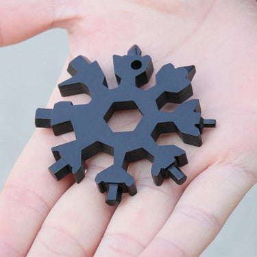 SakerÂŽ 18-in-1 stainless steel snowflakes multi-tool